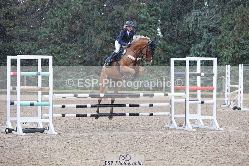 250831A-121802-10155 - Cls 42 Snr 1m Grand Prix