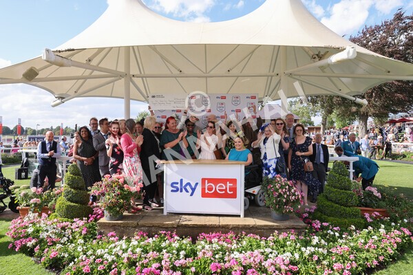 yr20082022r4-281 - Race 4 3.35pm Sky Bet Ebor