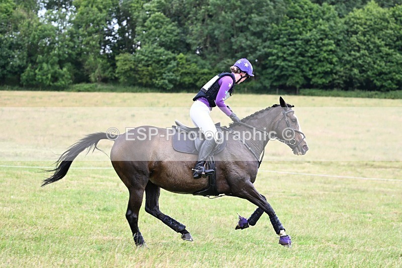 240630X-161741-10555 - 462-Gemma_Wells-COMBE_BREEZE