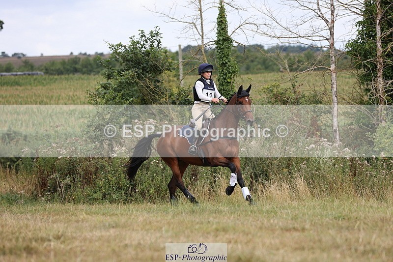 250802A-110938-01671 - A-013-Fiona.Jones-ABBY.VD.BERGHOEVE.Z