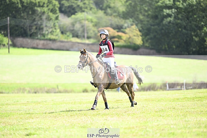 240825X-111026-32445 - 70cm XC 11.00 to 12.00