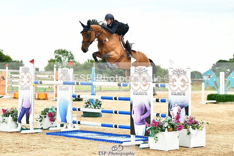 230720A-153609-03949 - Cls 9, 2 Star Big 1.40m Start to break