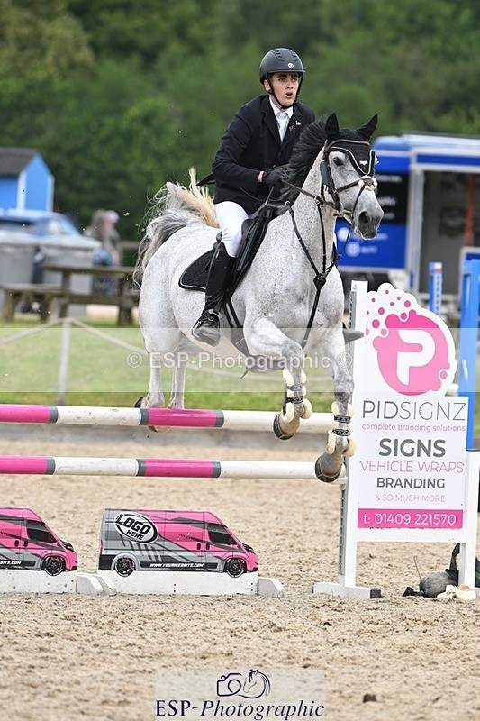 240704-125714-03374 - Cls 7 95cm Amateur Qualifier