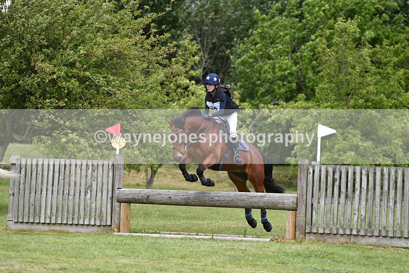 WJ5_3382 - Class 5 80cm Pairs