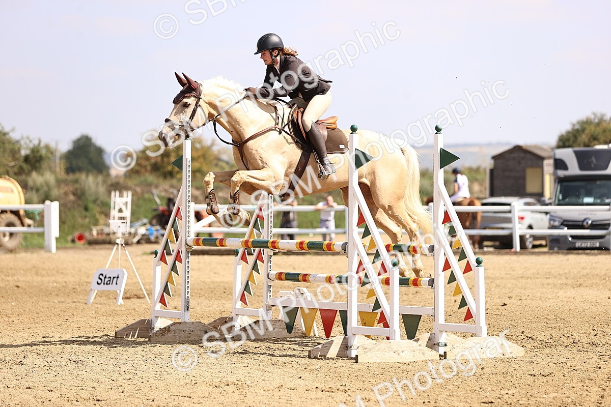 SBM_006712 - Class 12 - Amateur Championship Qualifier 1.05m