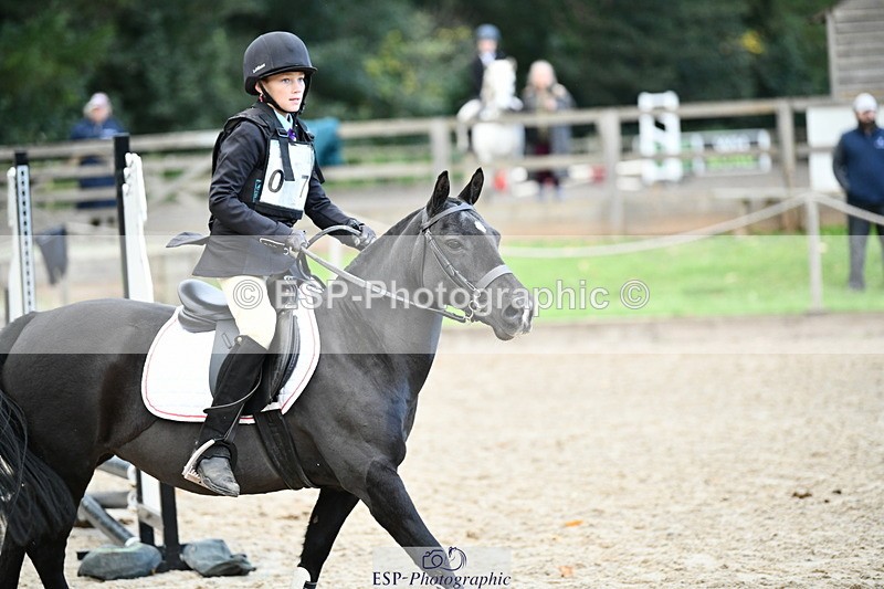 251004A-100237-00338 - Classes 1-2-3 40cm