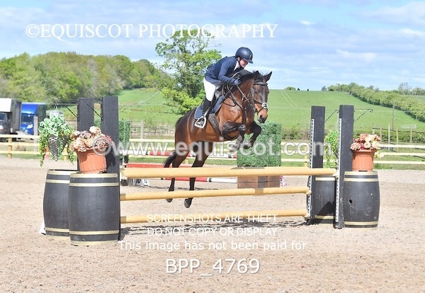 BPP_4769 - CLASS 14  SAT Senior British Novice/ 90cm Open