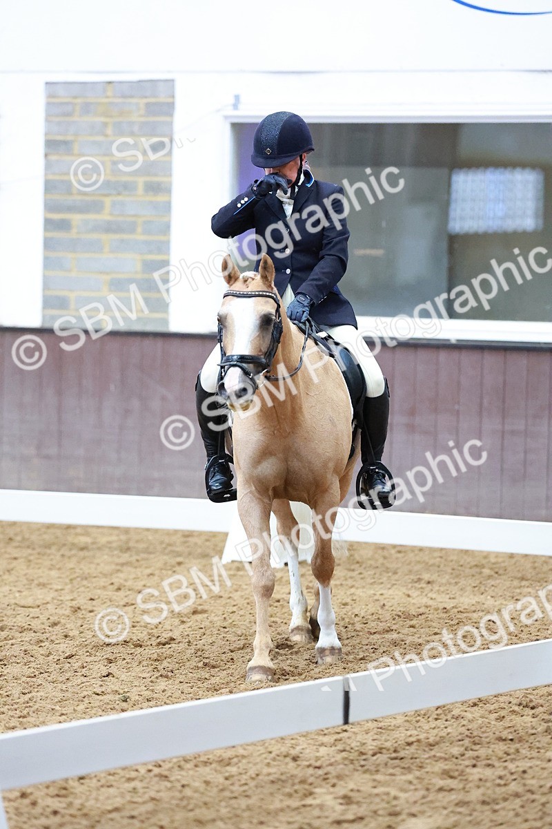 SBM_004325 - Class 12 - E2 Championship - 14.50-15.53