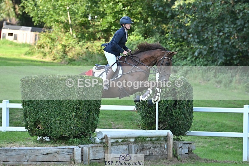 230909-173726-07695 - Cls 14 Snr 1m Derby