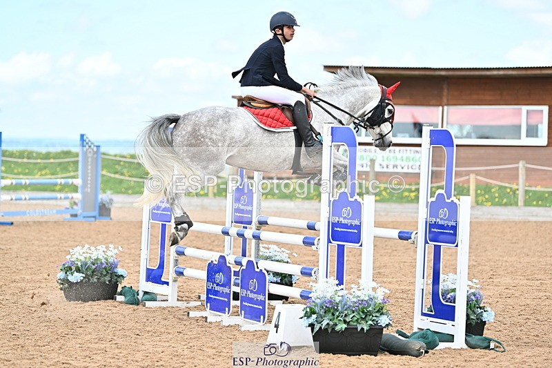 240504A-114041-01272 - Cls 3 Pony Discovery & 90cm Open