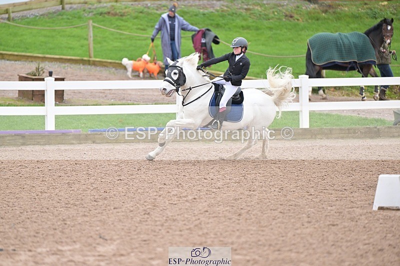 251116-113826-01259 - Cls 5 Pony Discovery and 90cm Open