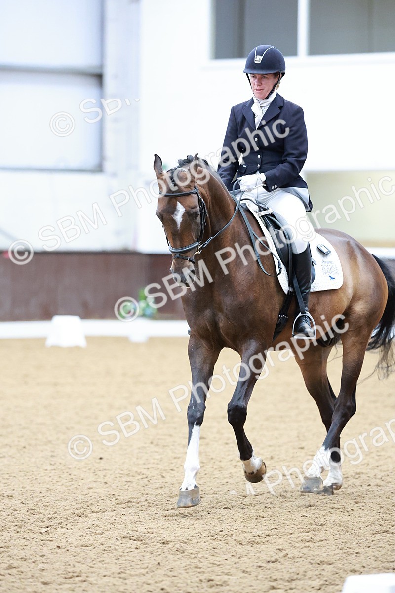 SBM_005952 - Class 3 - Medium 6 - 14.40-15.52