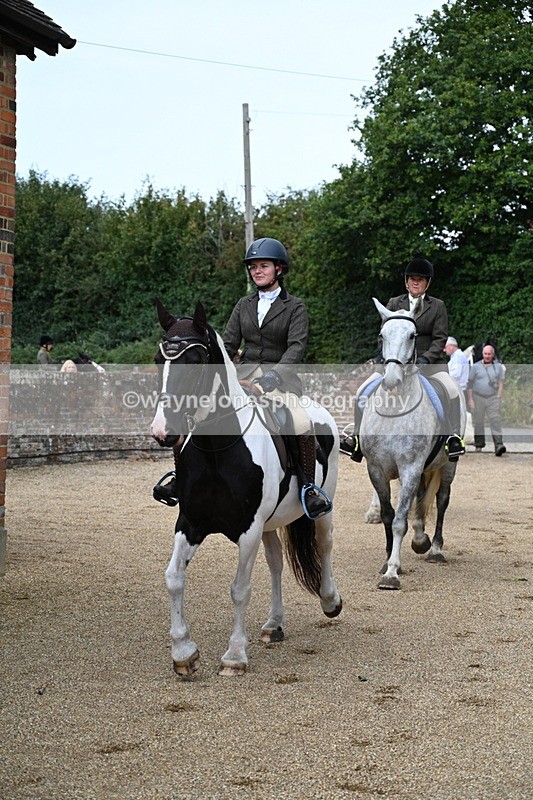 WJ7_6816 - Berks & Bucks at Blandy’s Farm 31-08-25