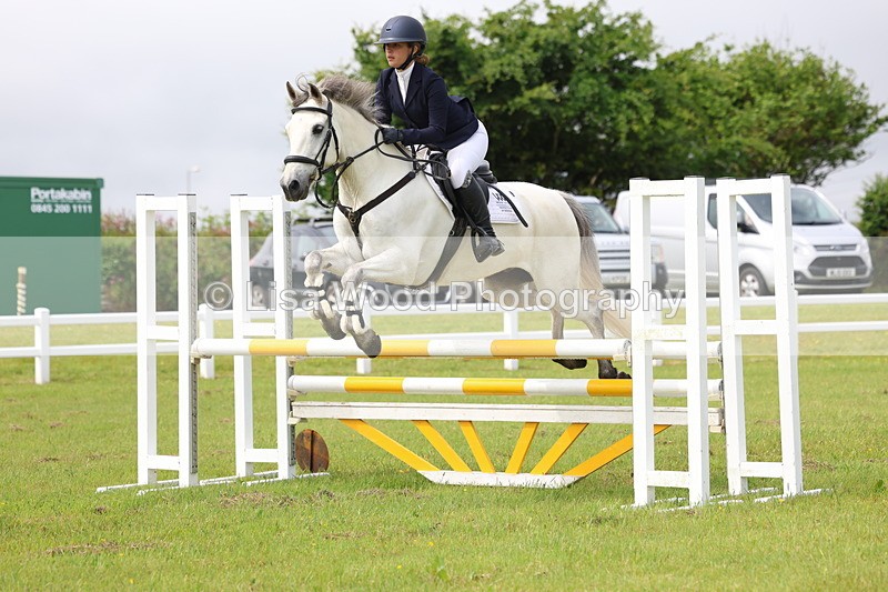 3E7A6511 - Class 8: Junior 90cm