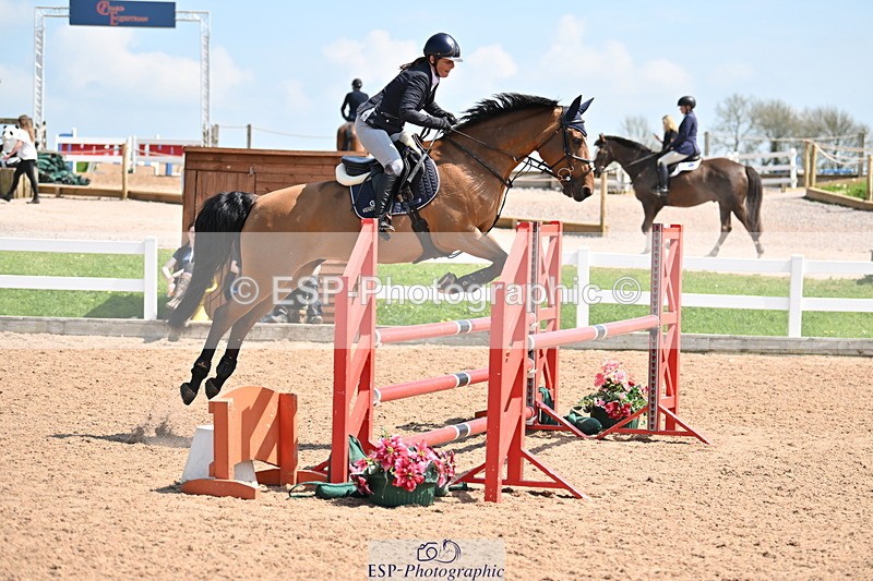 240509A-134418-02406 - Cls 4 95cm National Am Quali