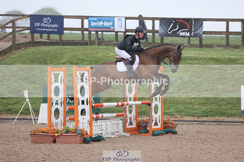 250418-111624-01602 - 068-Oliver.Thompson-GBC.MOONFLY