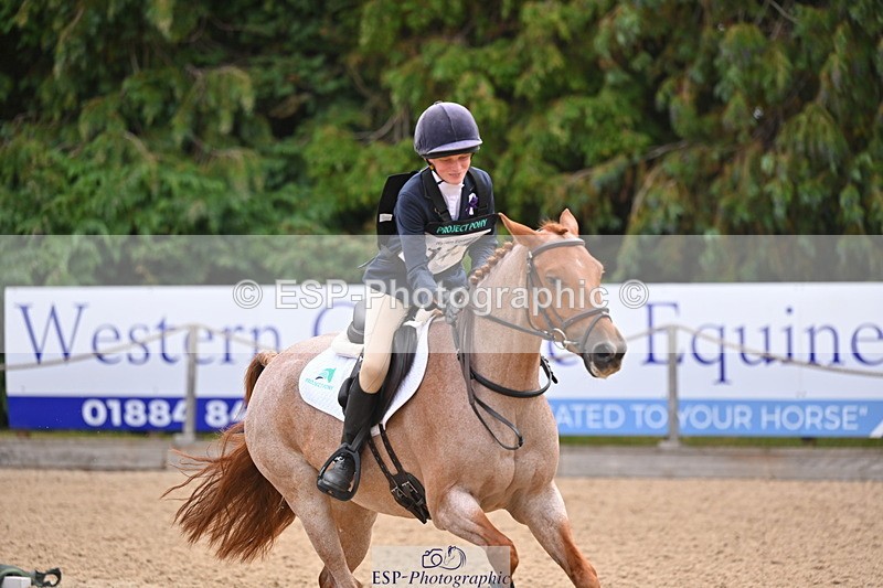 250802A-102254-00523 - C-116-Pippa.Krzywiec-FARFADET.DE.LHEBER