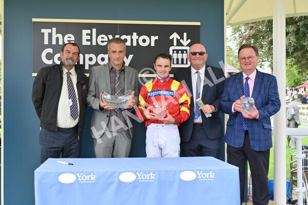 yr04092022r3-62 - Race 3 2.55pm The Elevator Company Garrowby Stakes