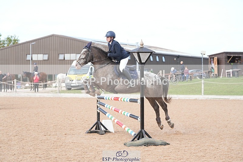260926-135043-00409 - Cls 8&9 Pony Newc & Foxhunter