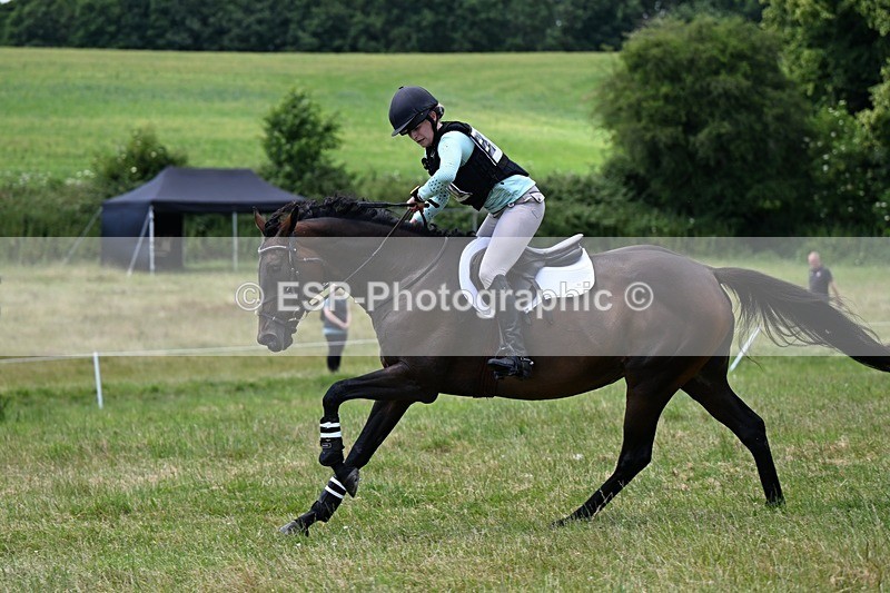 240630X-133229-7768 - 330-Katherine_Jarman-THEQUEENBEE