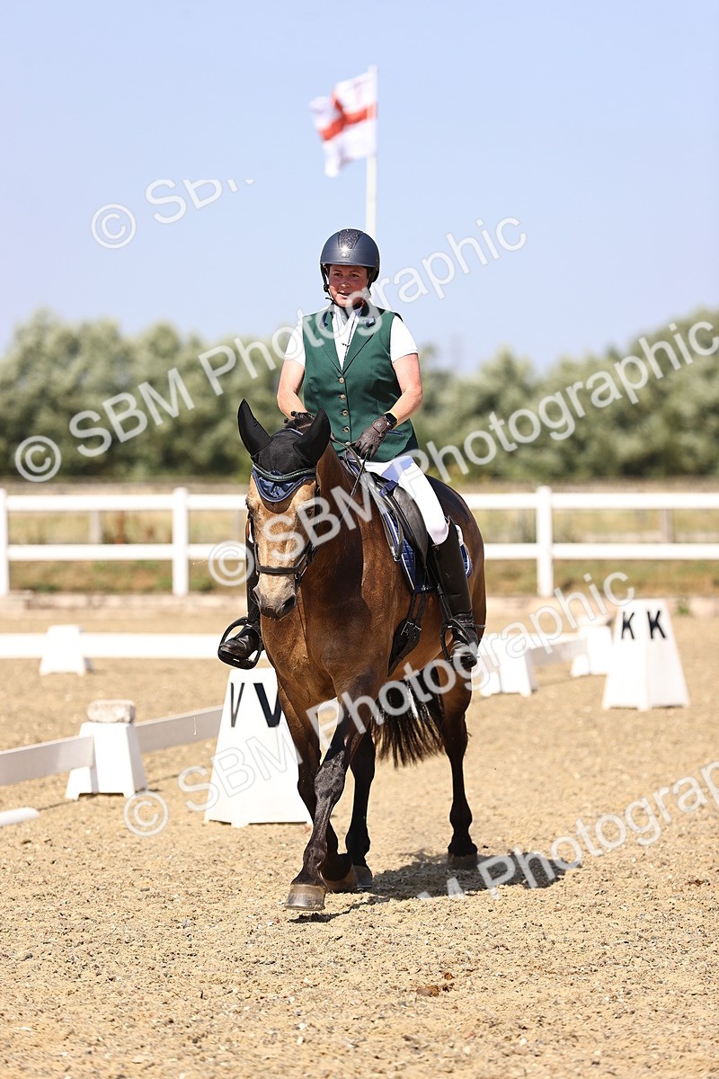 SBM_009470 - Novice 5 - 9.50-10.53