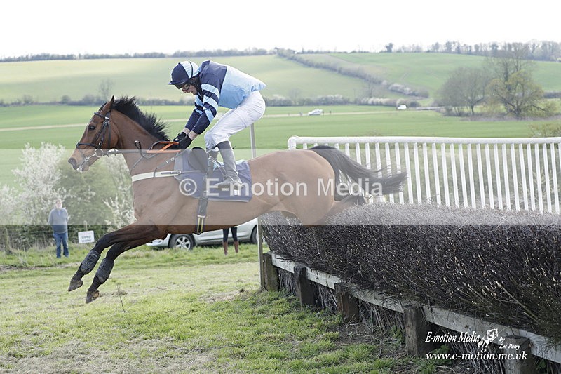 PtP 080423 405 - Dingley Races The Woodland Pytchley Hunt PtP 08/04/23