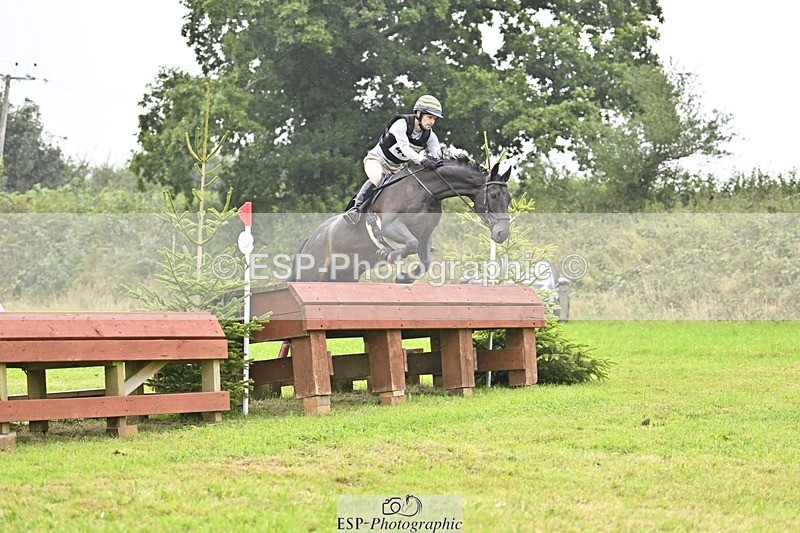 240901A-105747-05670 - 453-Alex.Jupp-CARRY.ON.REGARDLESS