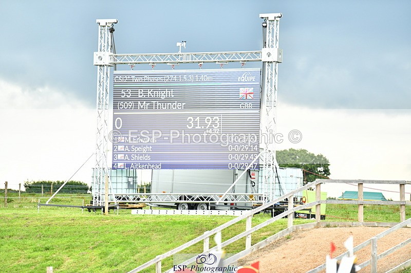 230720A-163107-04288 - Cls 9 2 Star Big 1.40m break to end