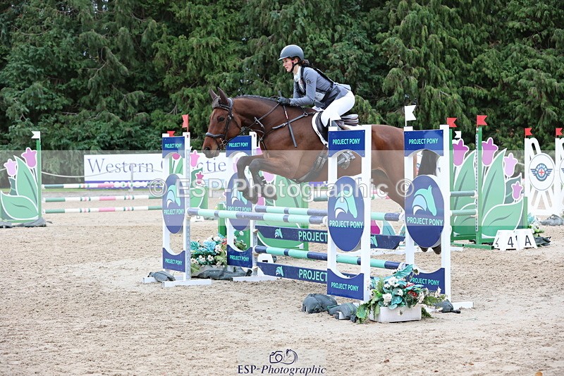 251026A-135053-26095 - G-516-Zara.Bucknell