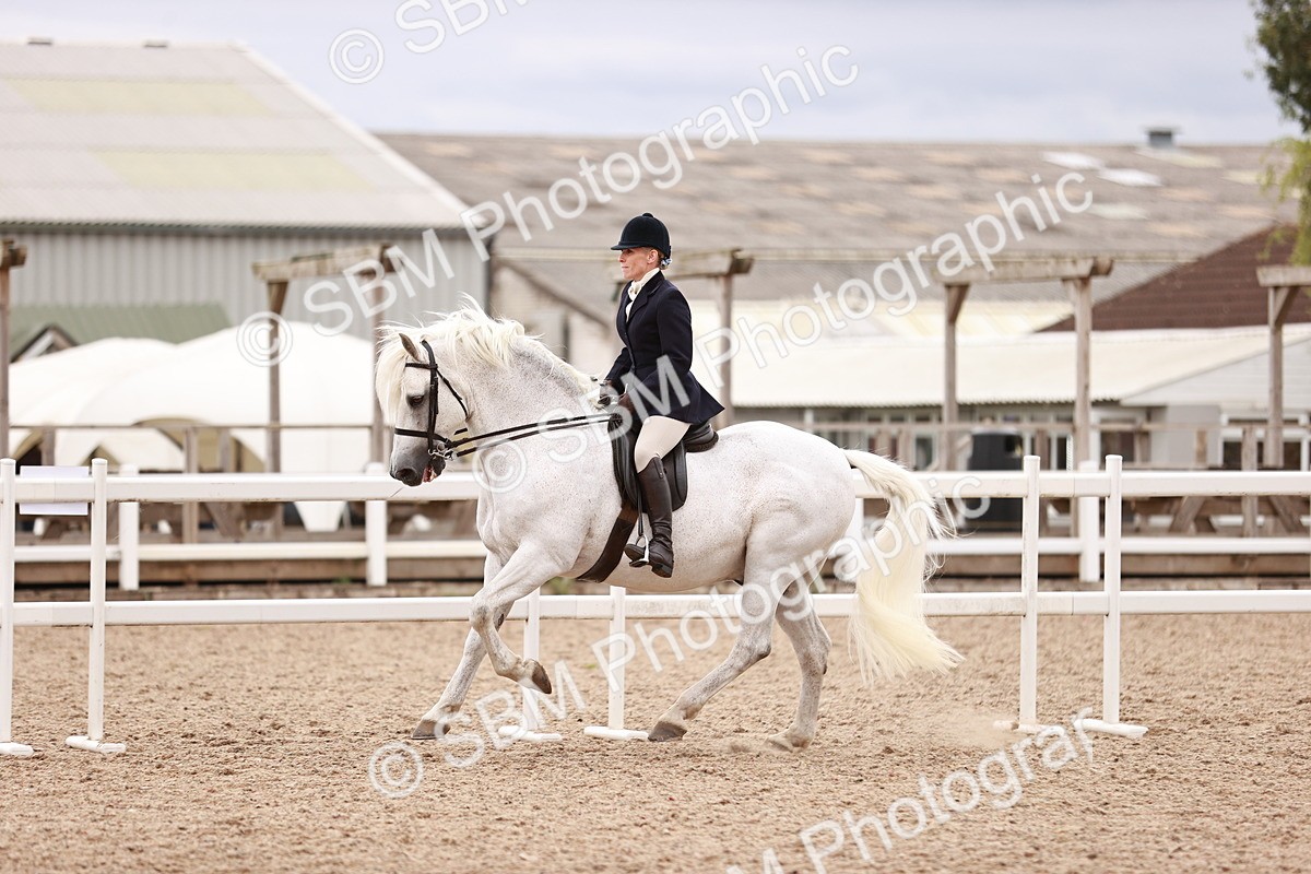 SBM_18978 - Class 422 - Ridden M&M