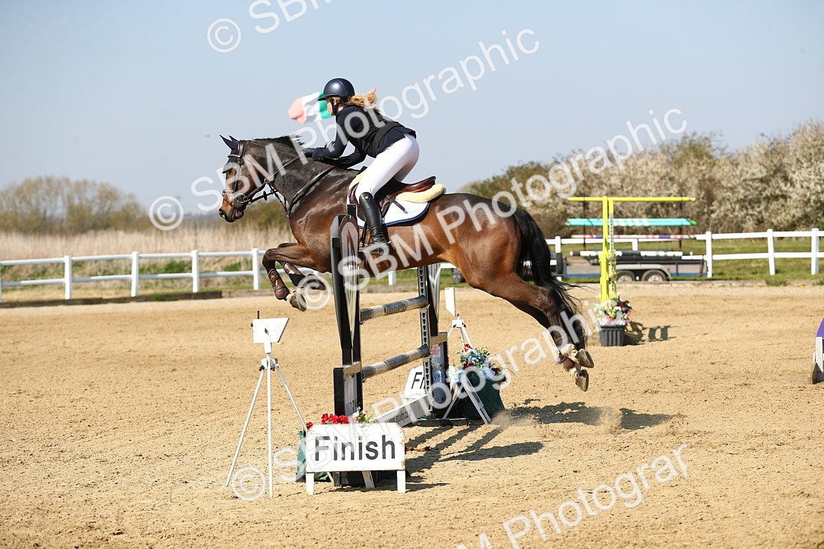 SBM_001091 - Class 4 - Senior Newcomers - 1.10m