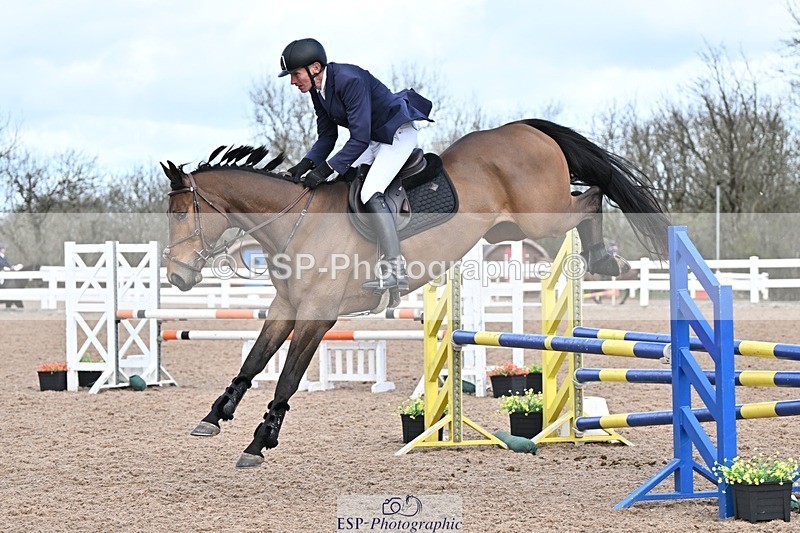 250328-103855-01299 - Cls 8 British Novice and 90cm