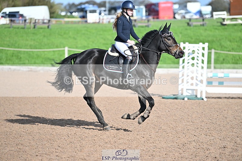 231029A-105636-02836 - 80cm Club and Schools