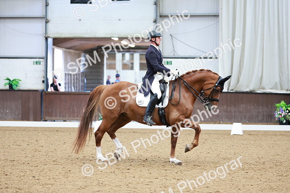 SBM_015775 - Class 5 - FEI INT II - 15.48-17.00