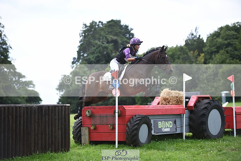 240804-130259-14131 - 460-Amelie_Huntington-Whiteley-HOLNEST_FINNEGAN