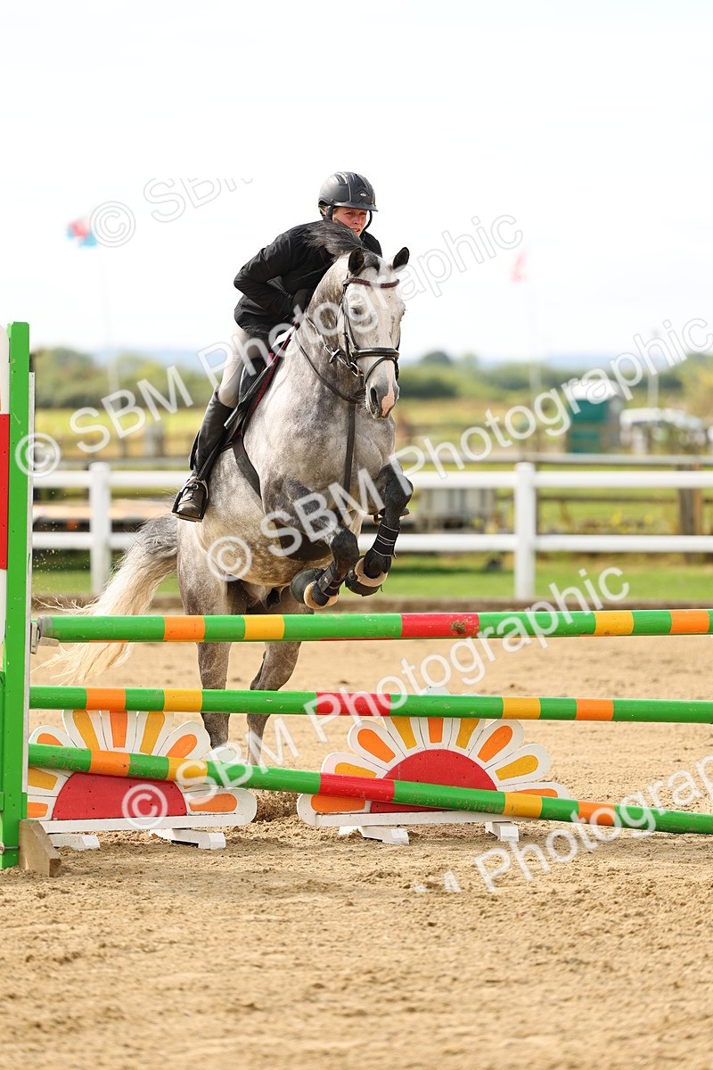 SBM_008949 - Class 1 - Senior British Novice - 90cm Open