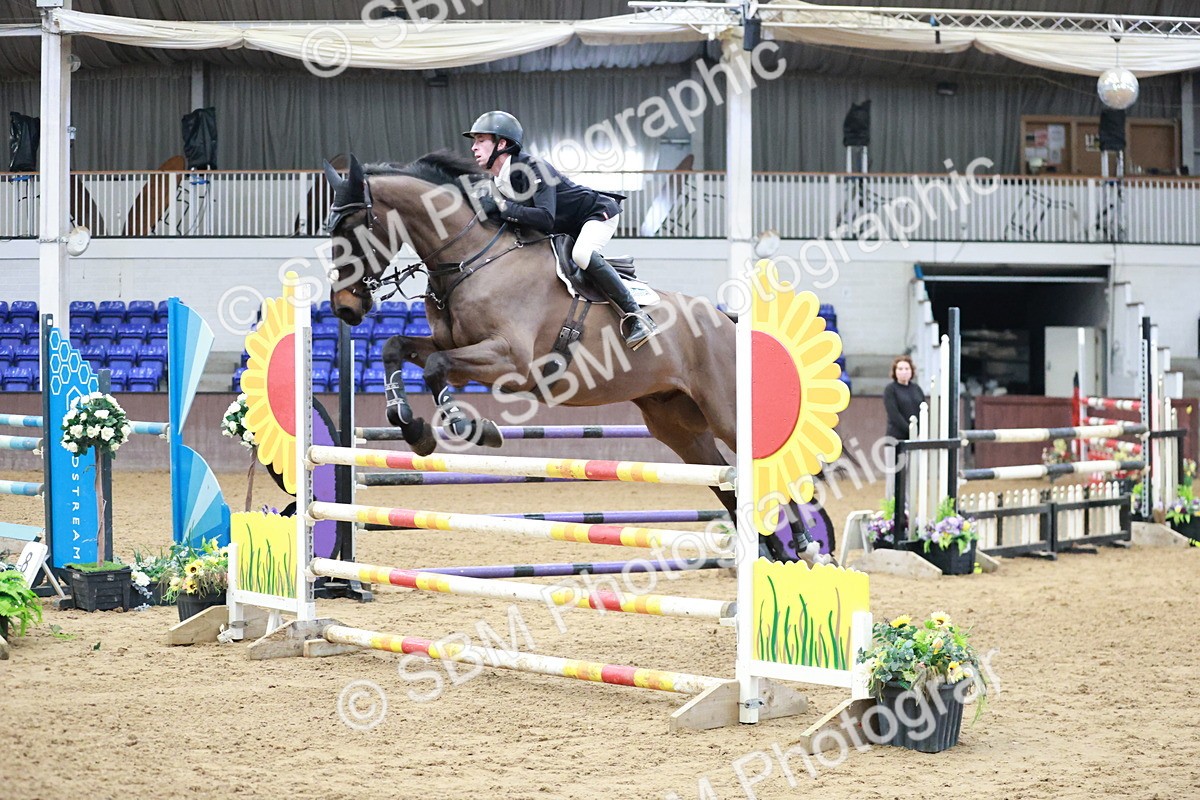 SBM_000885 - Class 4 - Senior Newcomers - 1.10m