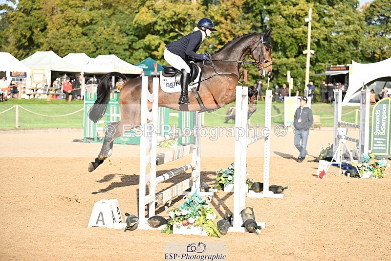 251024A-102858-06459 - B-140-Charlotte.Ward