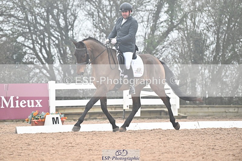 240217A-122701-02219 - 153-Robert.Trobridge-Orlando.T