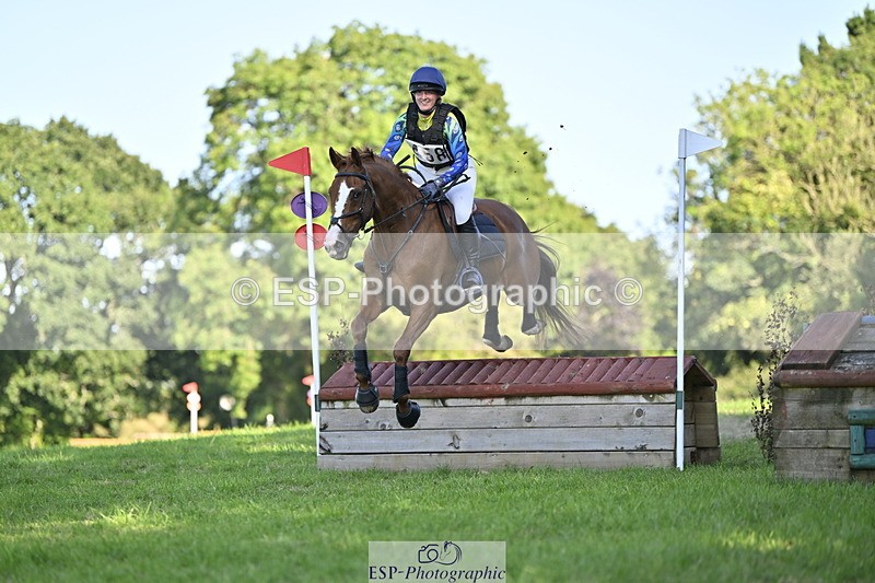 240811A-171905-06839 - 458-