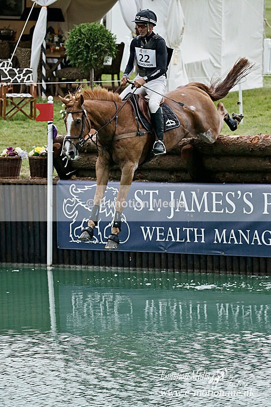 Barbury 100716 1976po - Equestrian