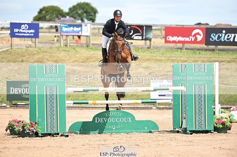 250726-141126-06868 - Cls 15 Snr Foxhunter