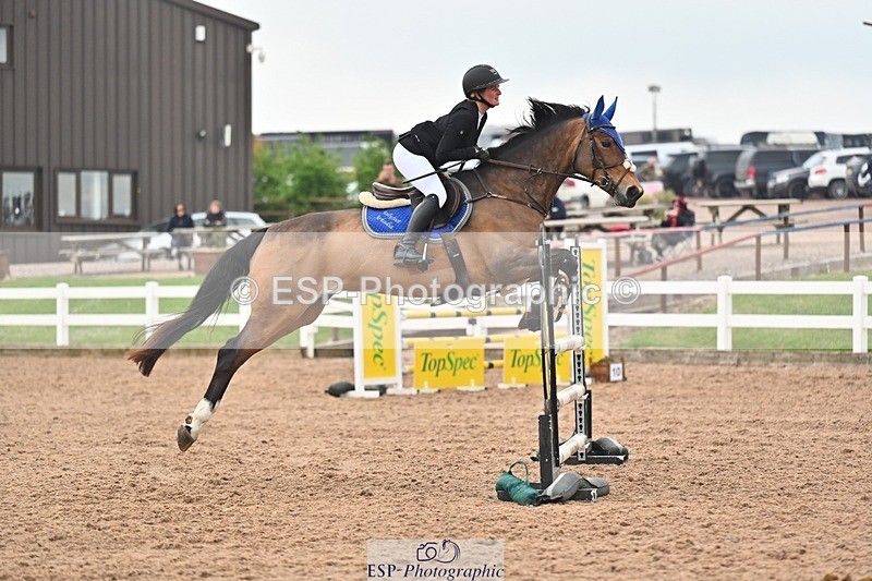 260508-091801-04399 - Cls 17 British Novice and 90cm Open