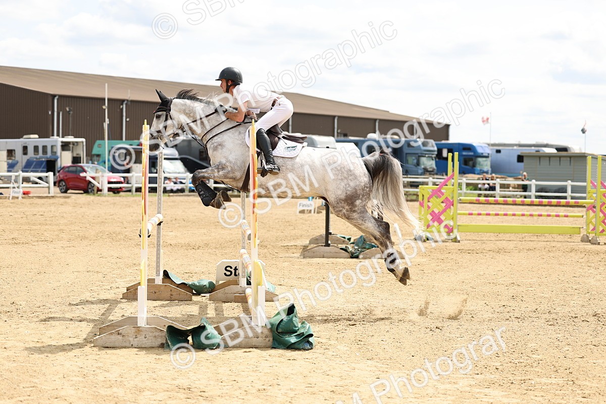 SBM_005378 - Class 18 - Senior 1.05m Open