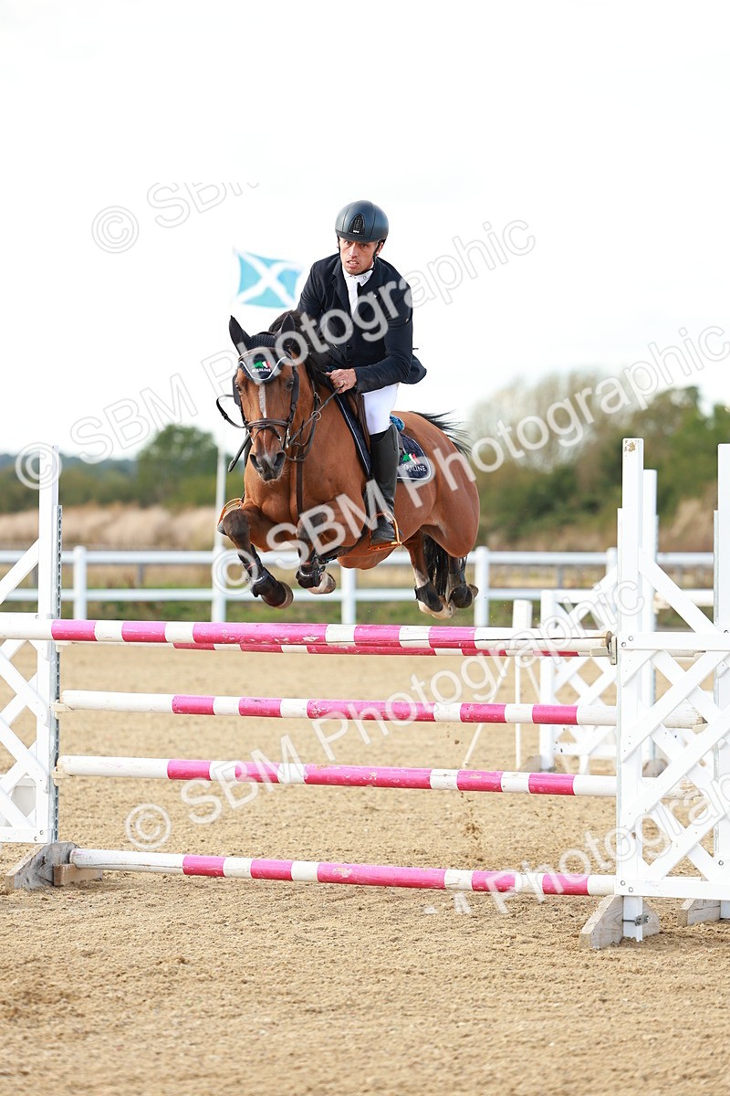 SBM_002104 - Class 5 - Senior Foxhunter - 1.20m