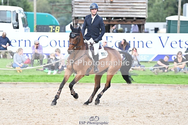 231022-131846-27001 - 355-ONE.LAST.BET.NJ-Alexander.Whewall-SJ