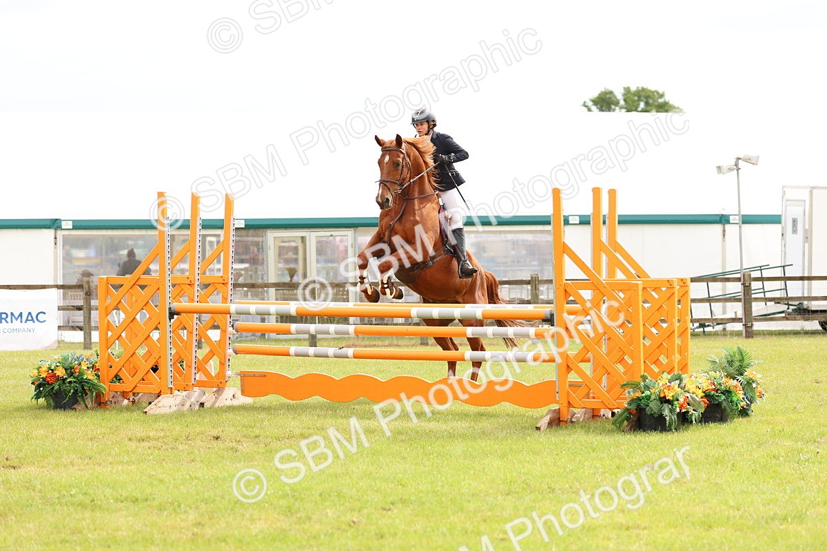 SBM_11916 - Class 205 - Tarmac Senior 1m Open