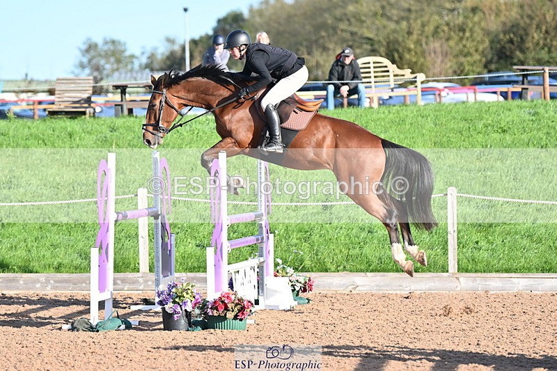 231015A-095533-07086 - Cls 28 Newcomers & 1.10m Open