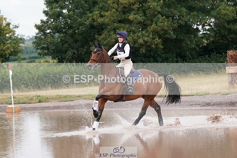 250802A-111234-02136 - A-013-Fiona.Jones-ABBY.VD.BERGHOEVE.Z