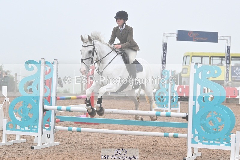 240813-194449-01004 - Classes 7 A&B 90cm